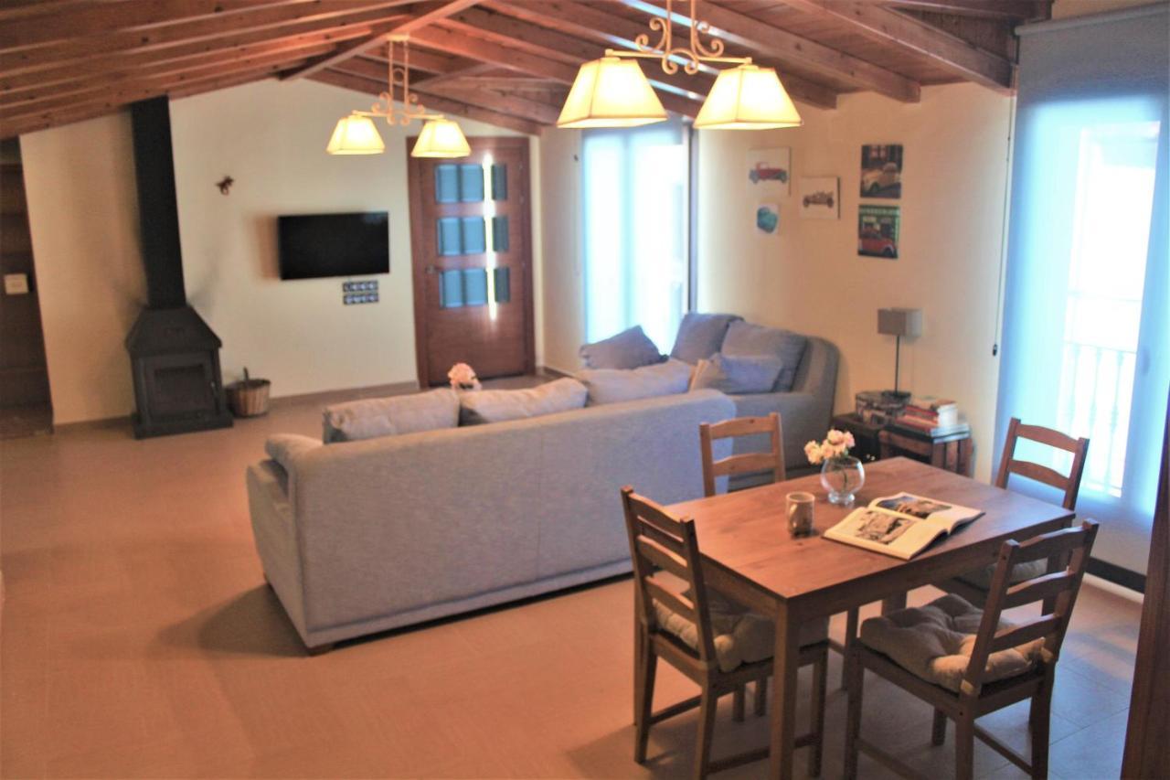 El Pajar De La Abuela Apartment เอลโตโบโซ ภายนอก รูปภาพ