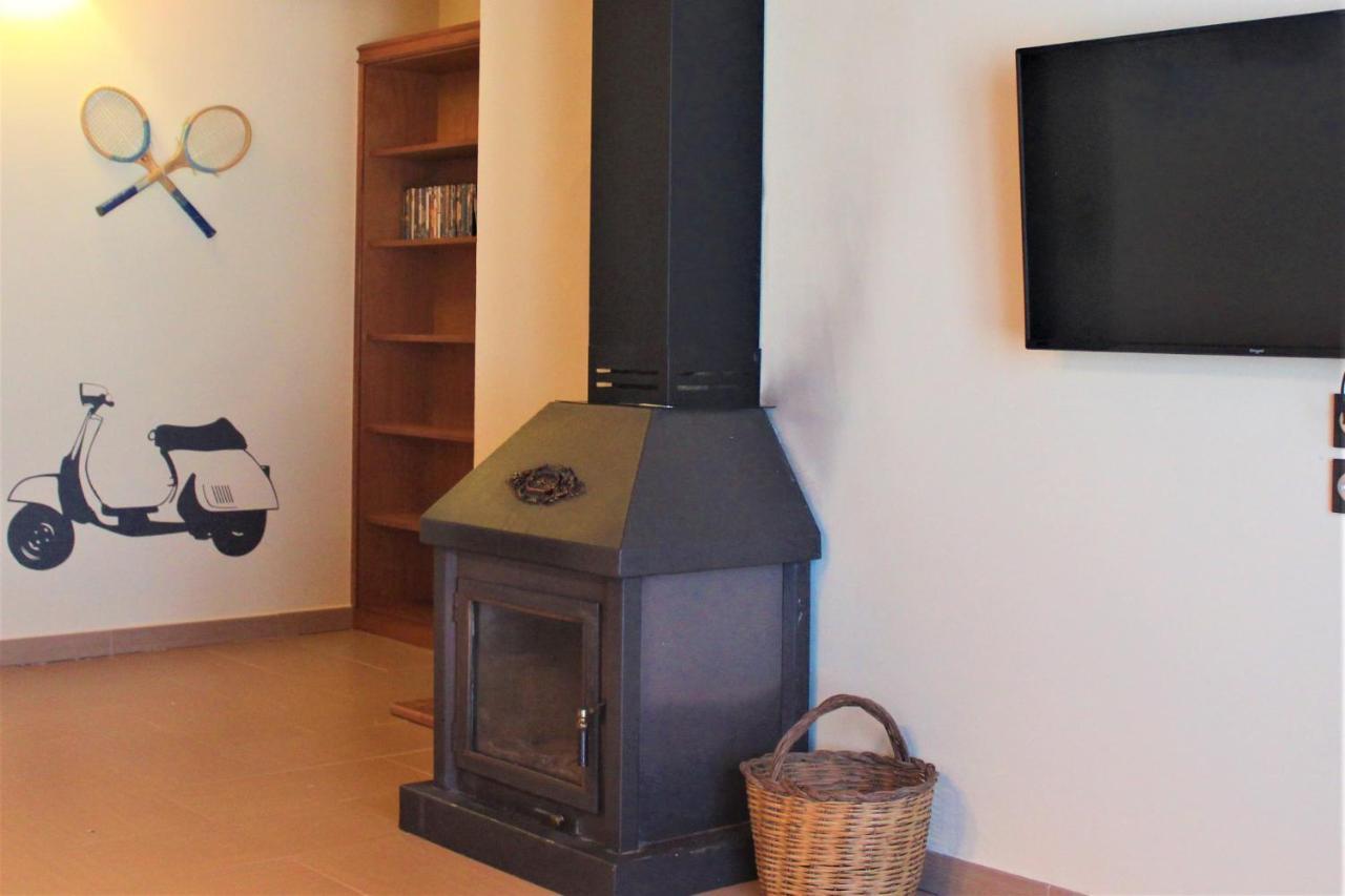 El Pajar De La Abuela Apartment เอลโตโบโซ ภายนอก รูปภาพ